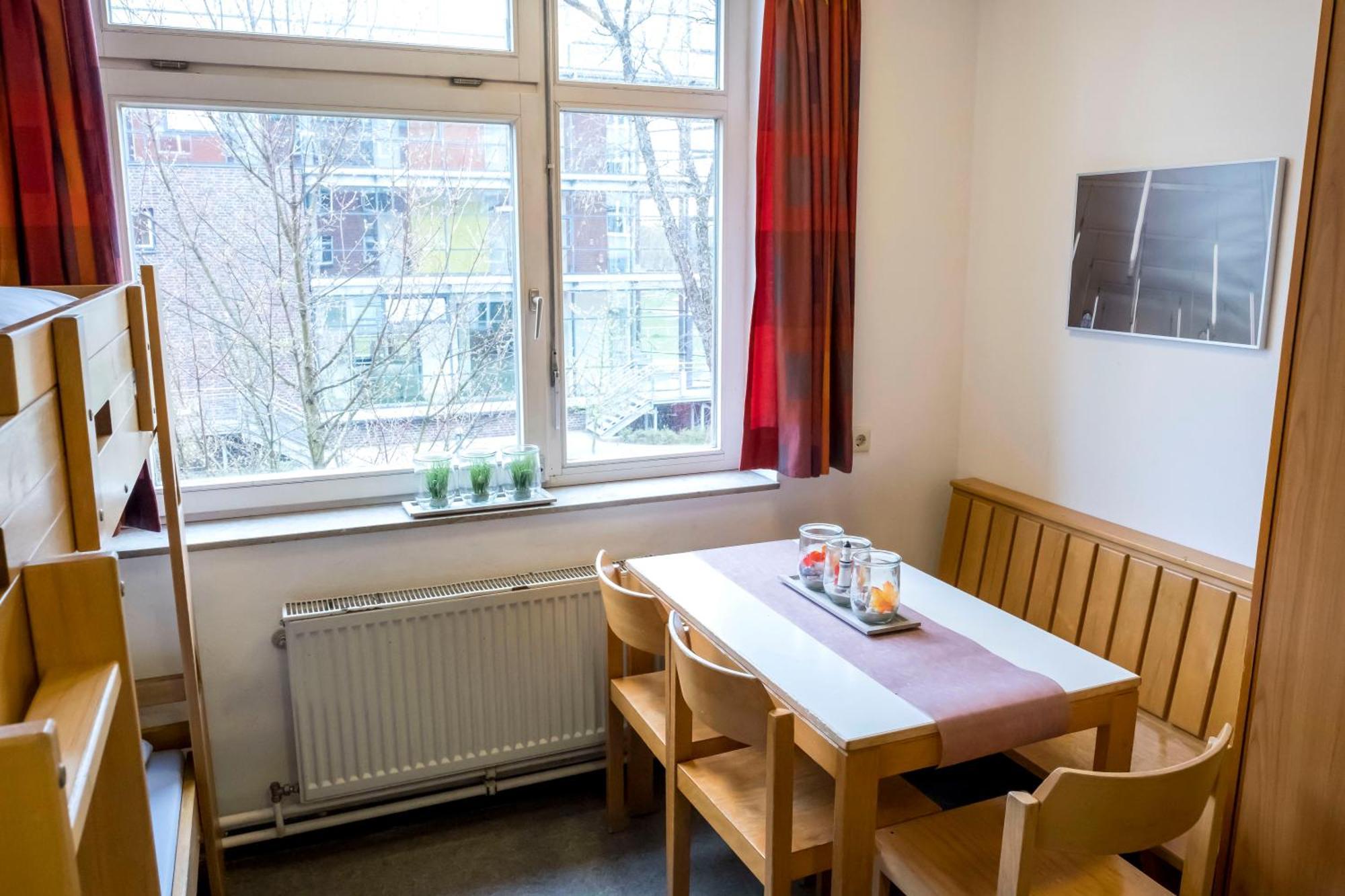Jugendherberge Hamburg Horner Rennbahn Экстерьер фото
